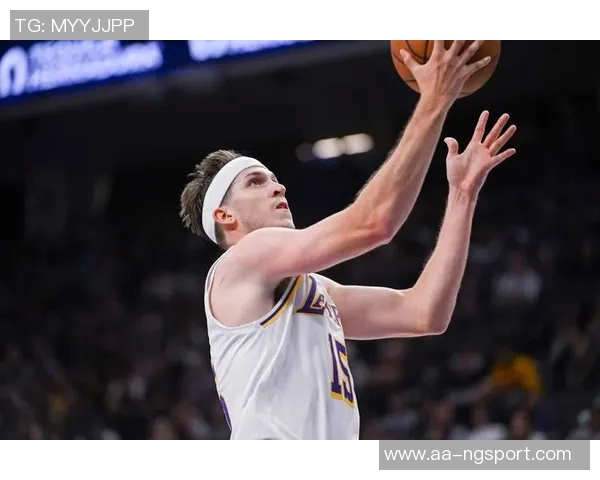 小里弗斯谈保罗运动能力下滑依靠智慧打球已久