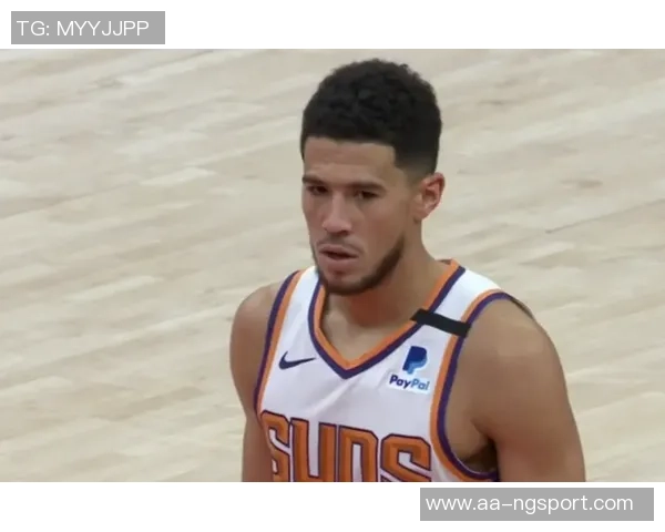 比尔半场表现低迷仅得2分全队正负值最低难以扭转局面