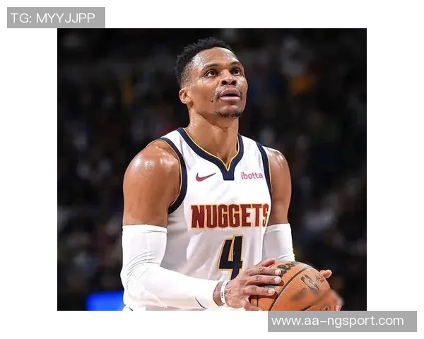 余华分析威少现状与库里关系若无库里威少仍可赚五千万